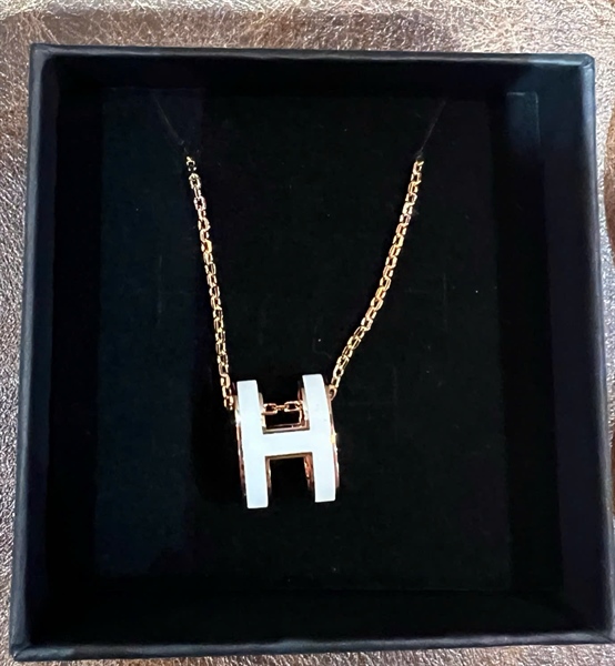 Dây chuyền Hermes mặt chữ H trắng (A-T) KG+