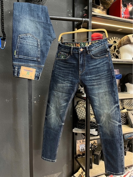 Jean Dài -QCSC- 2235 3k Denim xanh đậm was thêu chữ lưng Cam