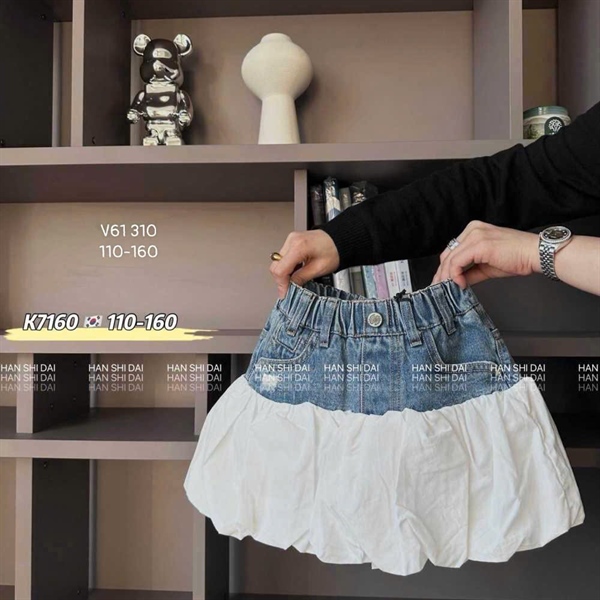 V61 Váy jean bí trắng