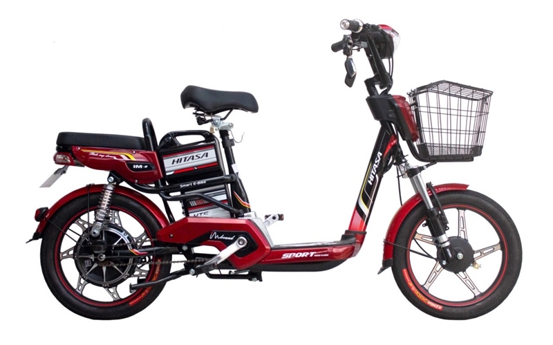 Xe Hitasa IM thắng đùm bình