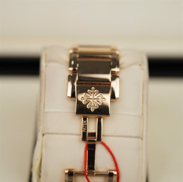 Đồng hồ Patek Philippe Geneve mặt vuông vàng (C751CP) (HC) +