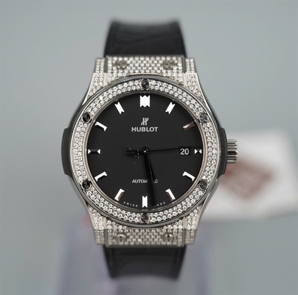 Đồng hồ Hublot đen viền đá dây đen (1395883) (HC) +