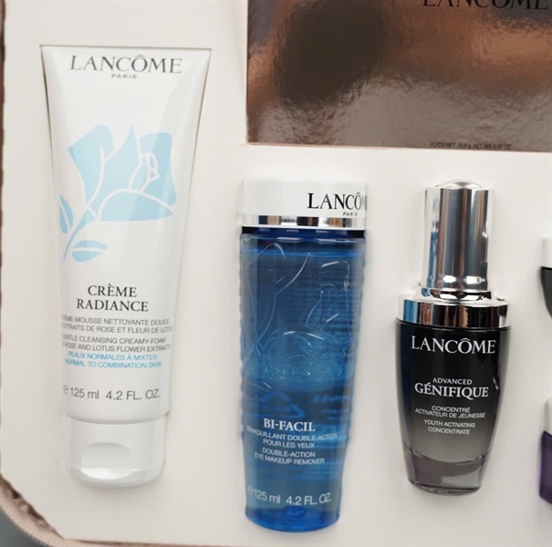 Sét mỹ phẩm Lancome 10 món (No seal) (PN) KG+