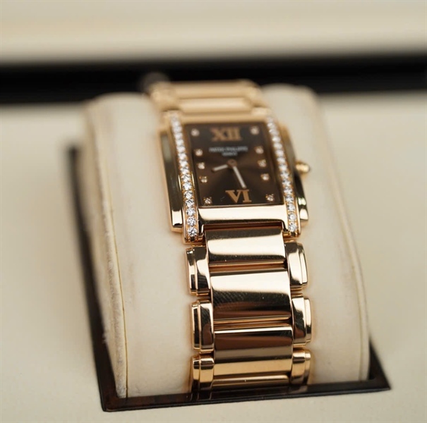 Đồng hồ Patek Philippe Geneve mặt vuông vàng (C751CP) (HC) +