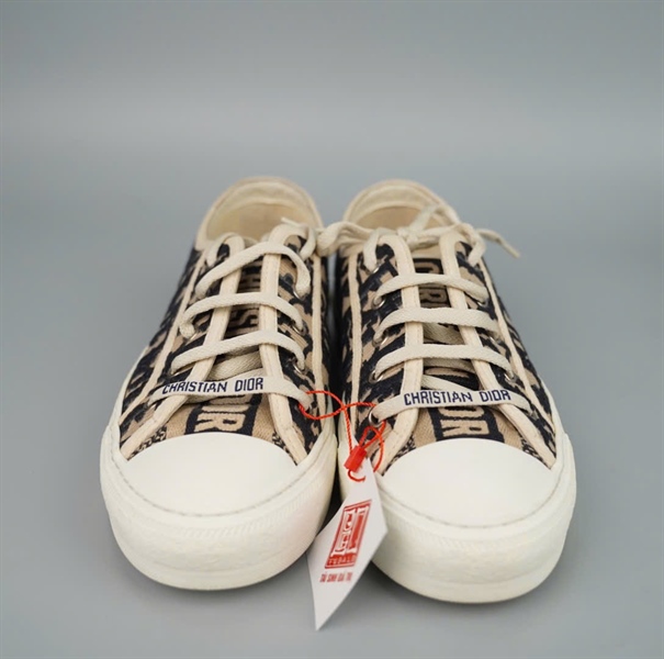 Giày Dior xám đế trắng sz38 KG+