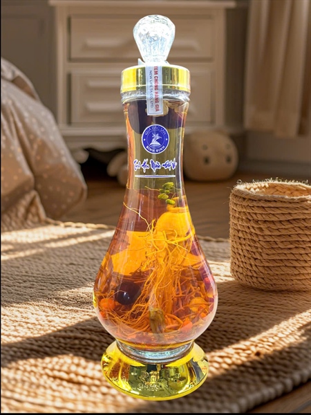 Bình bầu 1,5 lít - Rượu Đất Võ Bình Định