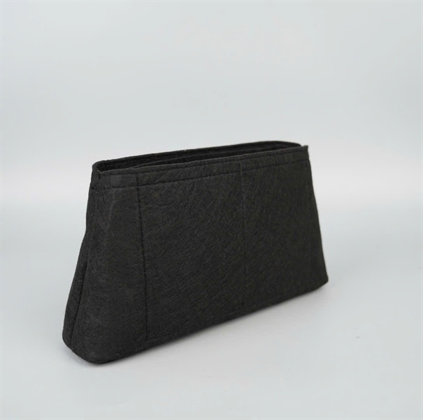 Lót form đen18x9x31 cm +