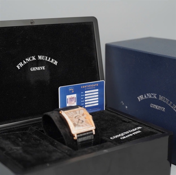 Đồng Hồ Franck Muller mặt vuông quai đen (No45) có giấy kiểm định +