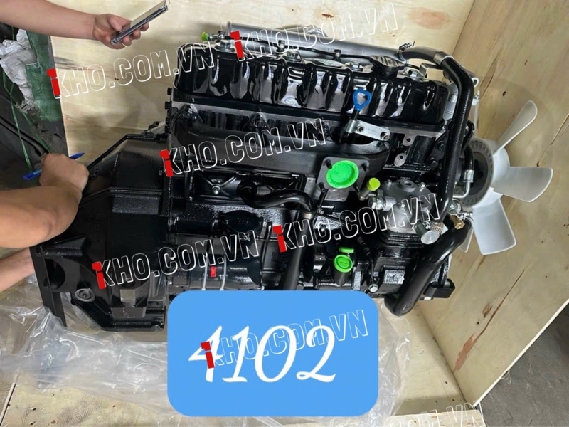 Động cơ 4102QB liền bơm hơi