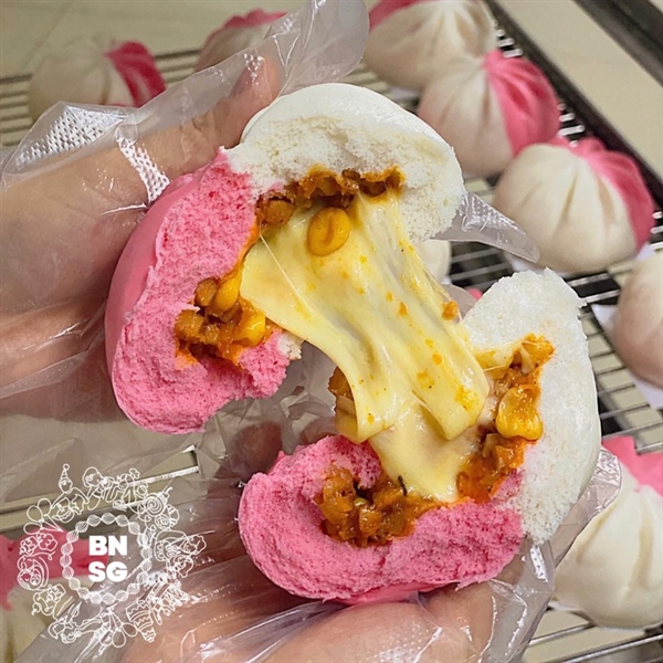 Bánh bao xúc xích phomai ARILAH 100g (gói 4 cái)