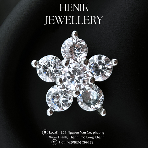 3.8 FIVE PETALED FLOWER SHAPED GEMS EARRING - FULL SIZE - STAINLESS STEEL