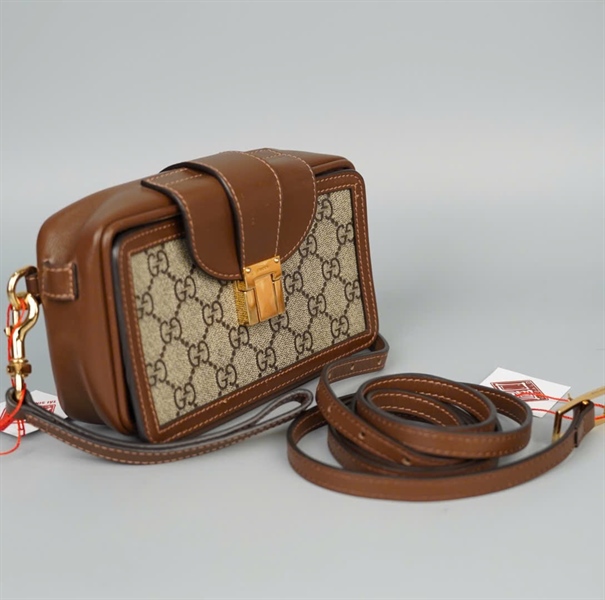 Túi GG clutch xám viền nâu (6143680415) 2strap sz18 KG+