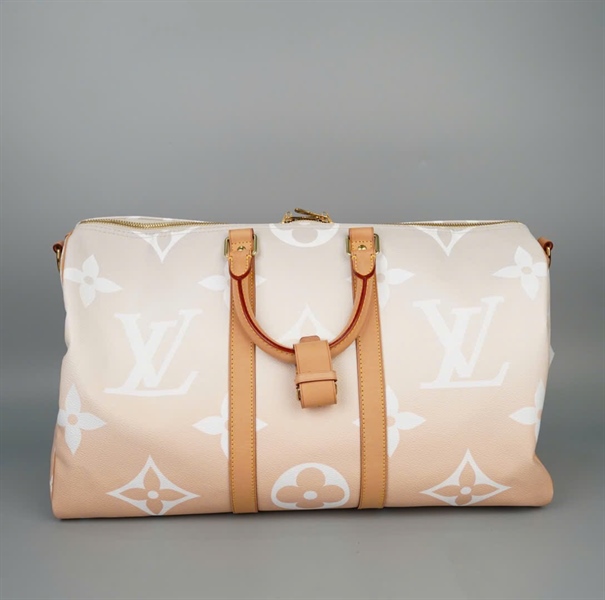 Túi LV du lịch nude ombre kèm ổ+ chìa sz46 (HC)+