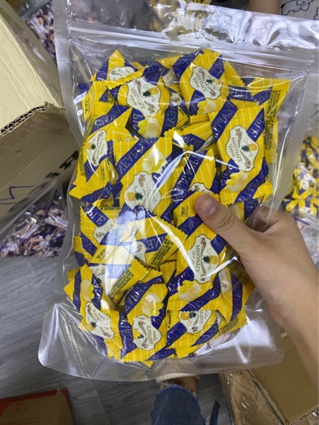 Kẹo pineapple màu vàng 500g