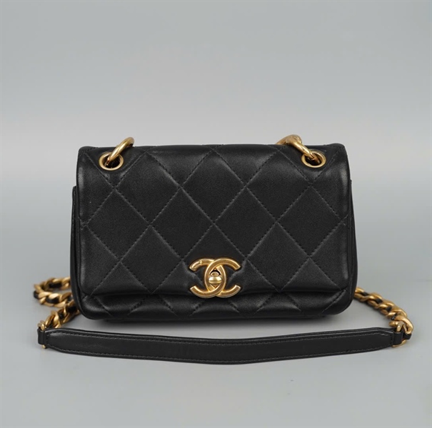 Túi Chanel Handle đen (31126211) sz17 (BQ) KG +