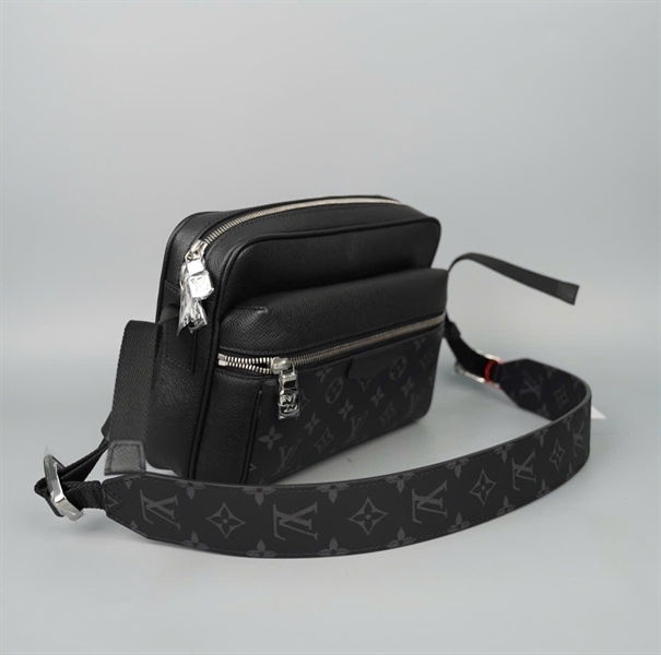 Túi LV bumbag hoa đen sz23 (A-T) KG+