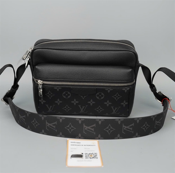 Túi LV bumbag hoa đen sz23 (A-T) KG+