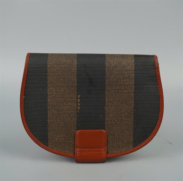 Ví Fendi kẻ sọc nâu KG+