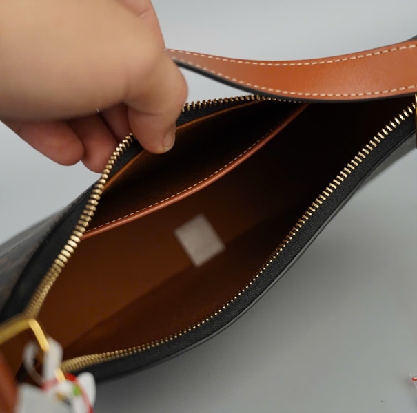 Túi Celine kẹp nách nâu (U-GA-1223-AT-1203) (A-T) sz25 KG+