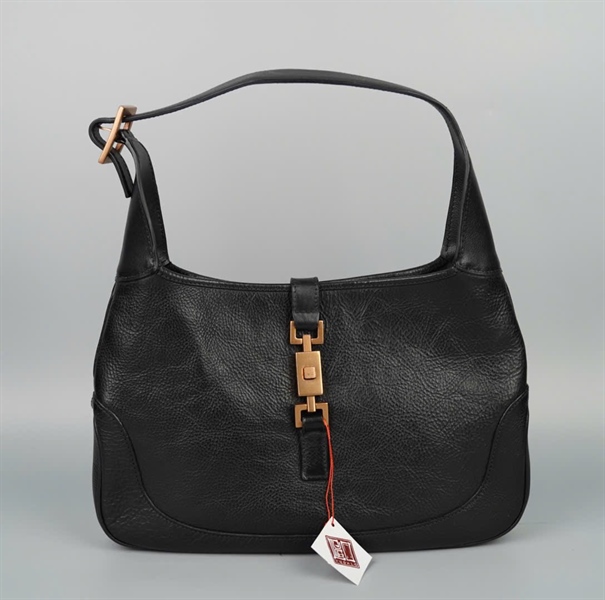 Túi GG kẹp nách đen khóa mạ vàng sz31 KG