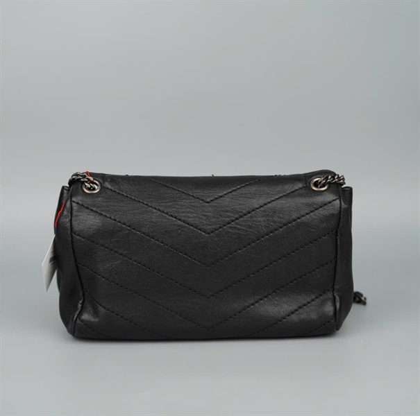 Túi YSL màu đen đính charm sz23 KG+