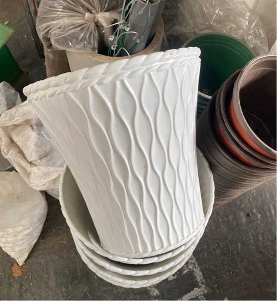 Chậu lưới cao 3-duoc-ban-tai-Chợ gốm Bảo Lộc