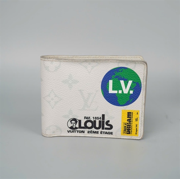 Ví LV trắng logo xanh +