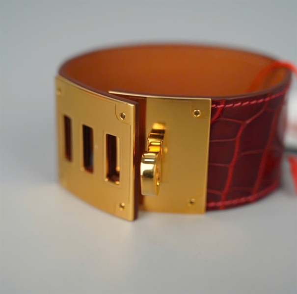 Vòng tay Hermes nâu đỏ da trăn +