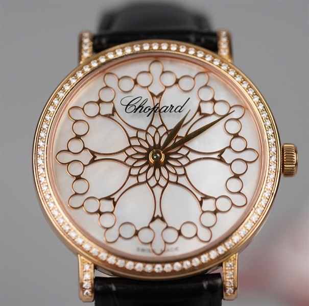 Đồng hồ Chopard mặt tròn quai đen (6465094599) sz34 (HC) +