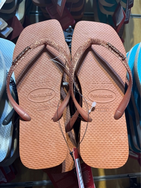 Cam vuông kim tuyến quai