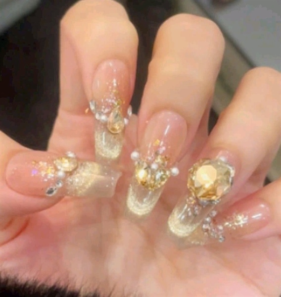 Mắt mèo ánh vàng s2