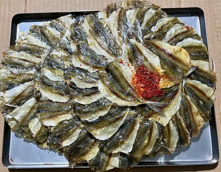 KHÔ CÁ CHỈ VÀNG GHÉP BÔNG