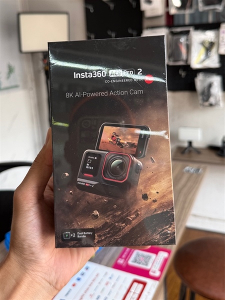 INSTA 360 ACE PRO 2 DUAL BATTERY