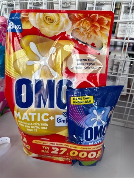 NG OMO MATIC trên nước hoa tinh tế 2,8kg