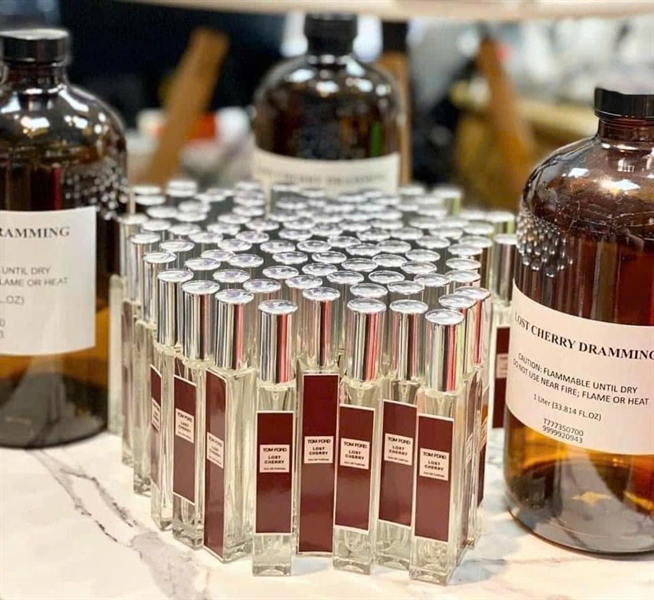 CHAI CHIẾT 10ML NƯỚC HOA TF CHERRY 040225