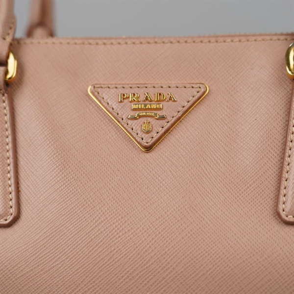Túi Prada handle saffiano màu nude sz30 KG+