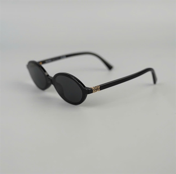 Kính Miu Miu đen SMU04Z 1AB5S0 (50-18-140) KG+