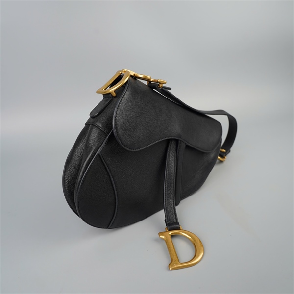 Túi Dior Saddle đen sz23 (BQ) KG+