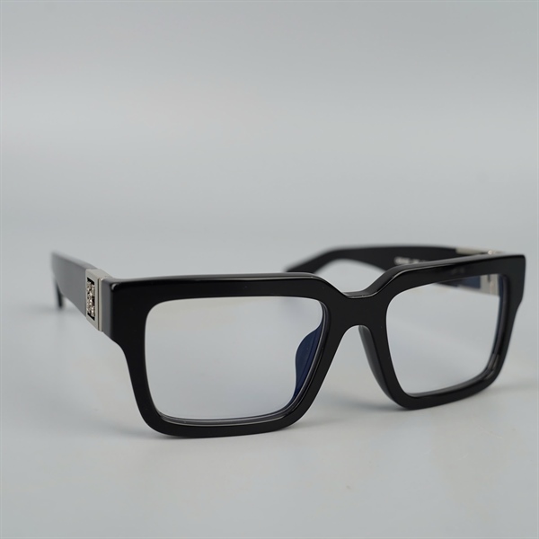 Kính OFF- White Basic đen OERJ020 1000 (54-18-145) KG+