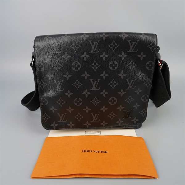 Túi LV District hoa đen sz26 (BQ) KG+