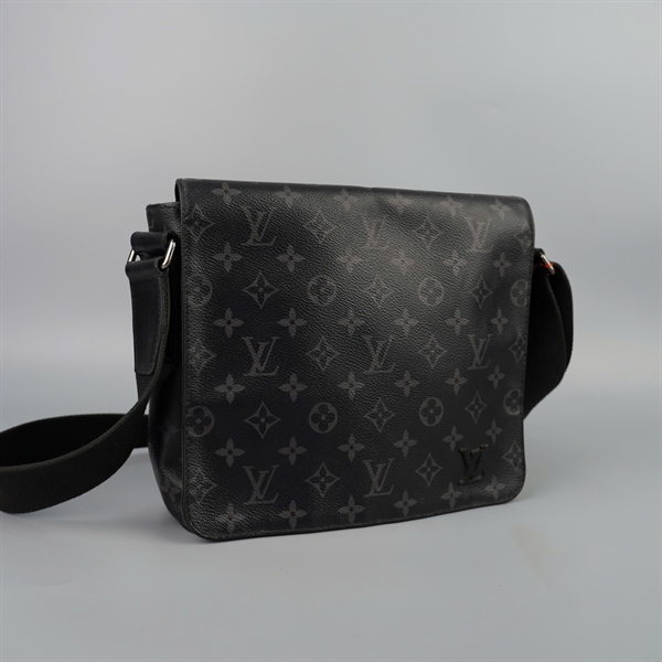 Túi LV District hoa đen sz26 (BQ) KG+