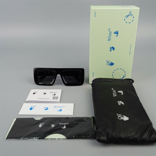 Kính OFF-White đen OERI060 1007 (51-24-145) KG+