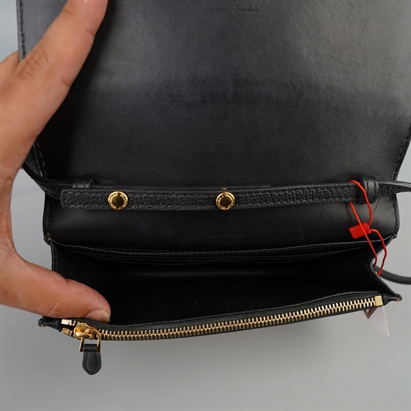 Túi BBR đeo chéo đen phối sọc (BQ) KG+