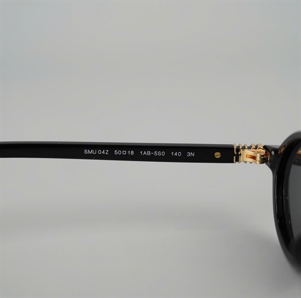 Kính Miu Miu đen SMU04Z 1AB5S0 (50-18-140) KG+