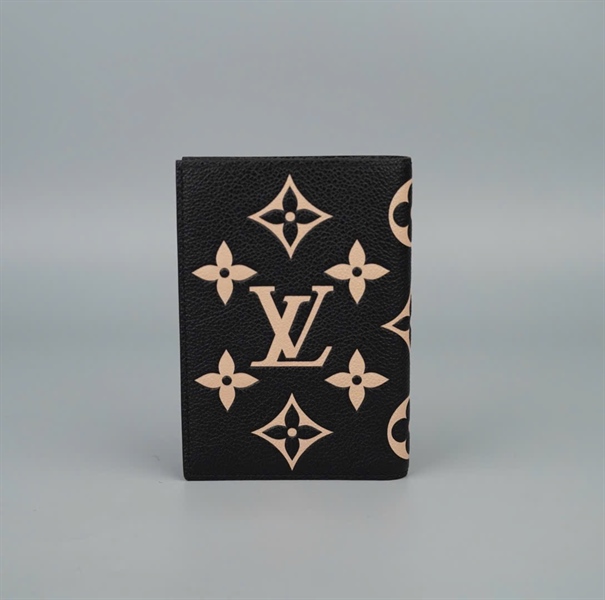 Ví LV gập 2 đen hoa trắng da bê +