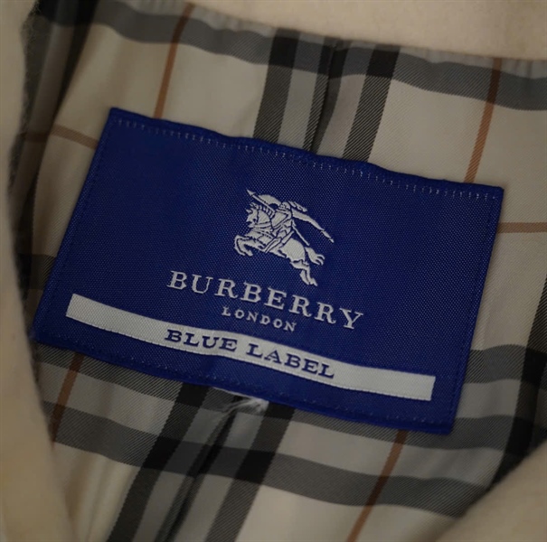 Áo khoác BBR trắng KG+