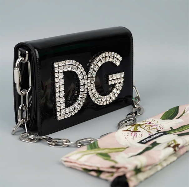 Túi D&G đen da bóng logo đính đá sz21 KG+