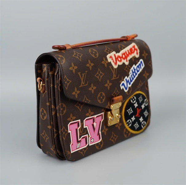 Túi LV Metis hoa nâu in hình sz24 KG+