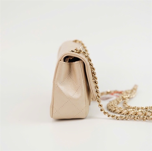 Túi Chanel Pre- Owned (23568954) màu be tai thỏ sz17 +