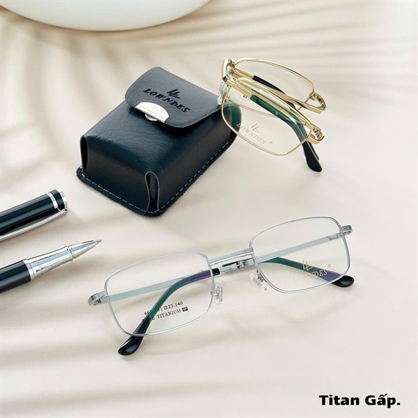 Kính gấp gọn PURE TITANIUM LOWNDES 662